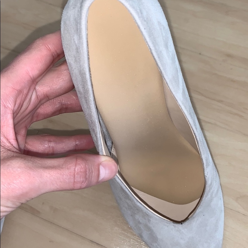 Vince Camuto Ankia Suede Pump - Picture 10 of 12